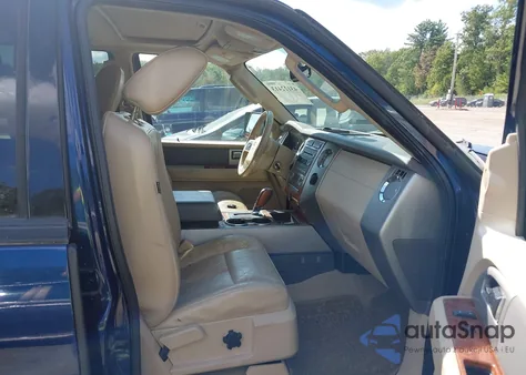 2010 Ford Expedition Eddie Bauer/King Ranch z USA, uszkodzony, nr VIN 1FMJU1J56AEB69366